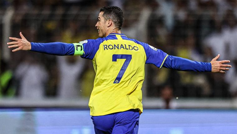 Cristiano Ronaldo sẽ đeo băng thủ quân của đội Al Nassr 